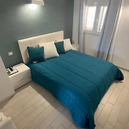 R & D Vendégház Alghero